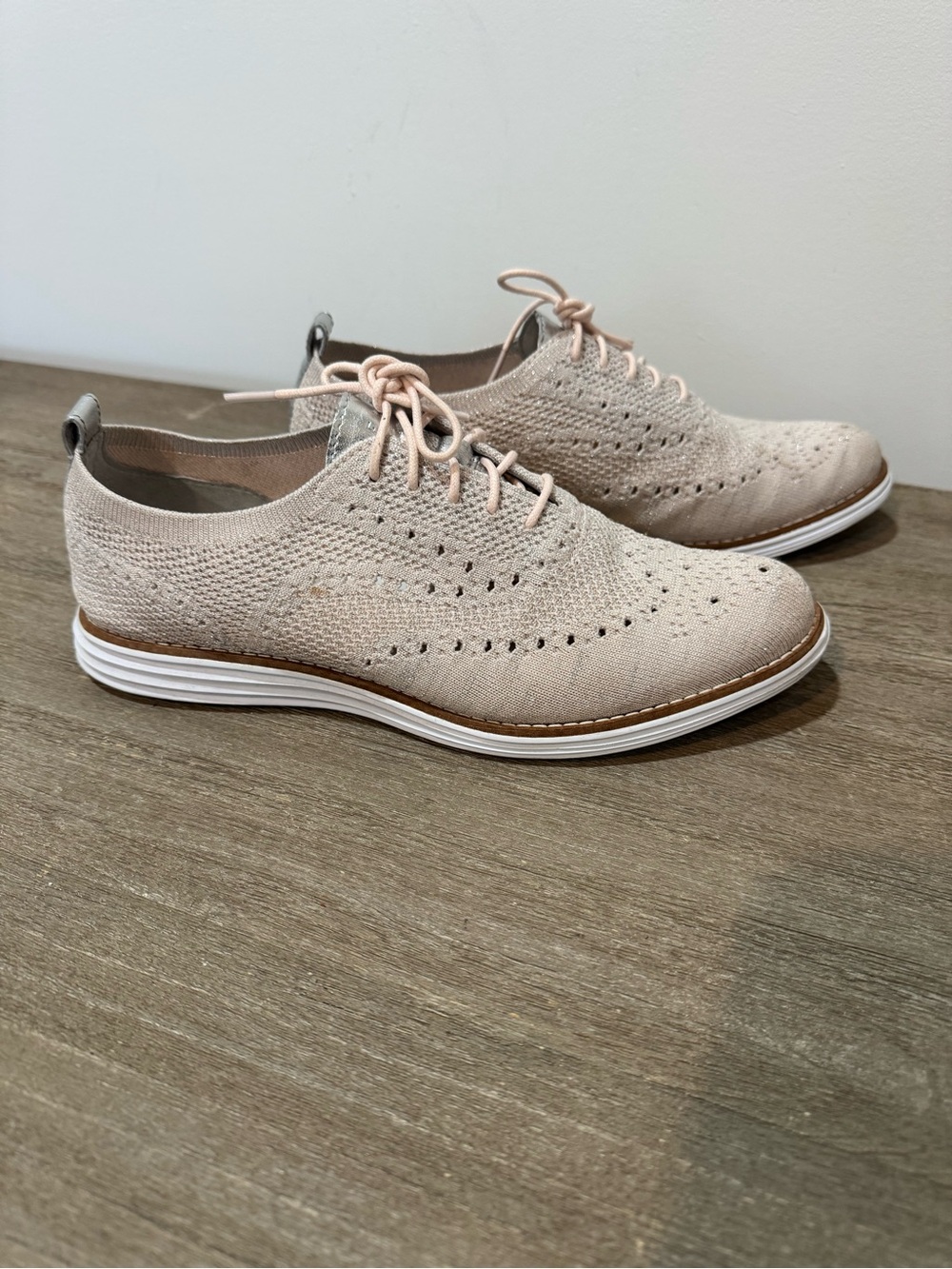 Cole Haan Light Pink Knit Lace-Up Oxfords